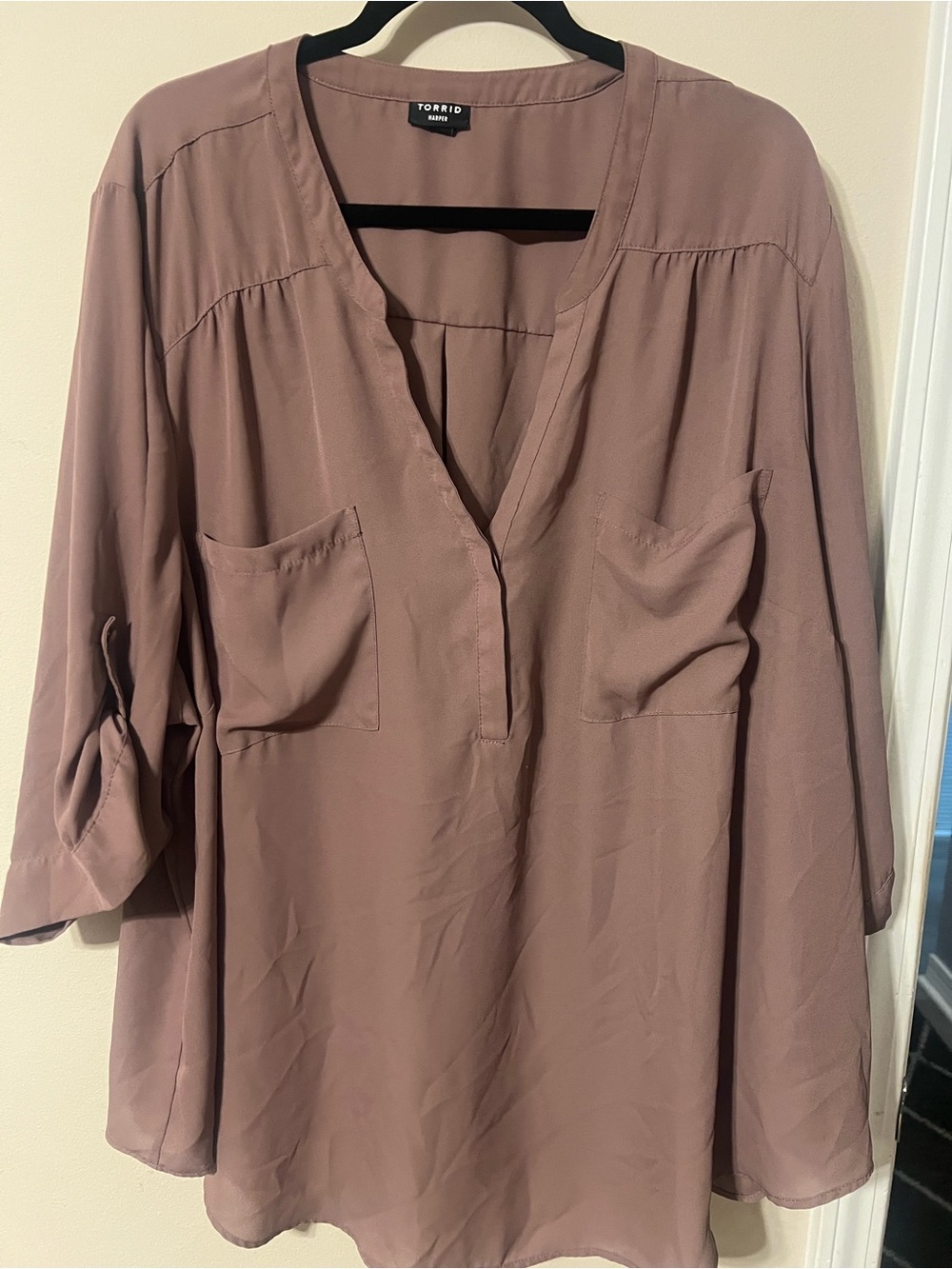 torrid Mauve Split V-Neck Tunic with Chest Pockets